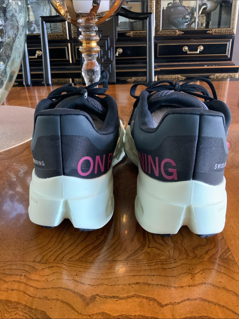 On Running for Women Running Shoes — Gray with light green sole - Picture 4 of 5